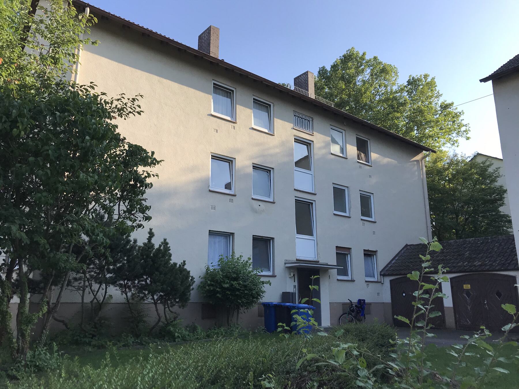 Bestandsmehrfamilienhaus im Grünen